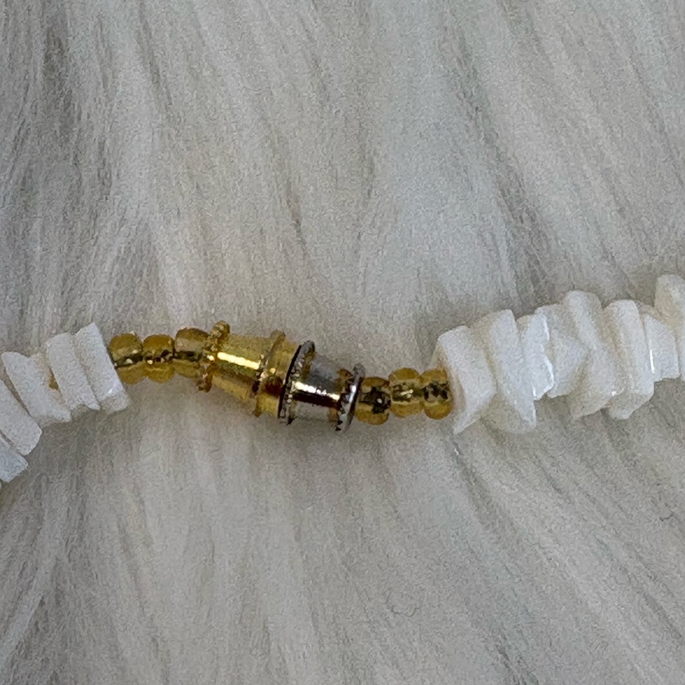 White Shell Chip Necklace - Elegant Beach-Inspired Necklace - Picture 3 of 4